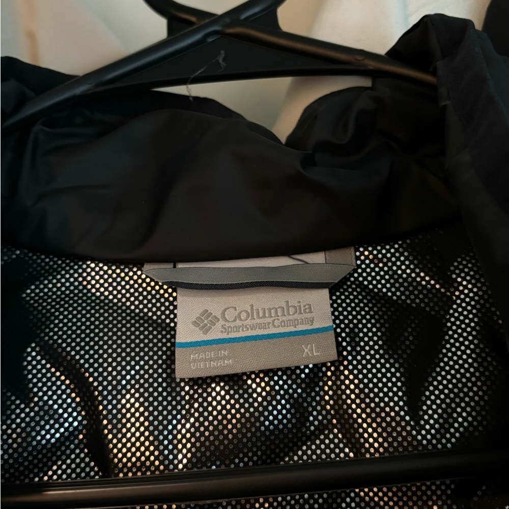 Columbia down jacket